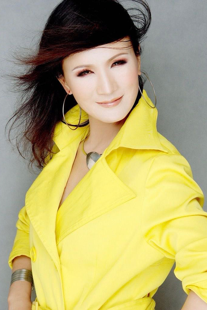 Dr. Lily Gaia Ye