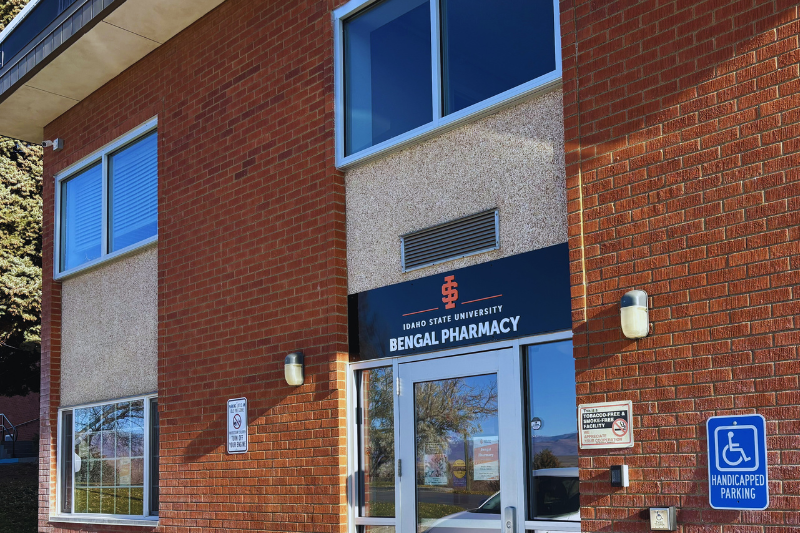 Bengal Pharmacy Arco Exterior