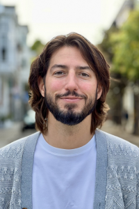 Film directors Sofía Jallinsky and Juan Pablo Basovih Marinaro meet with students via Zoom