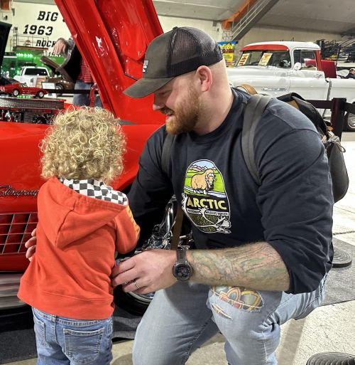 Dallen Bills, Staff Clinician