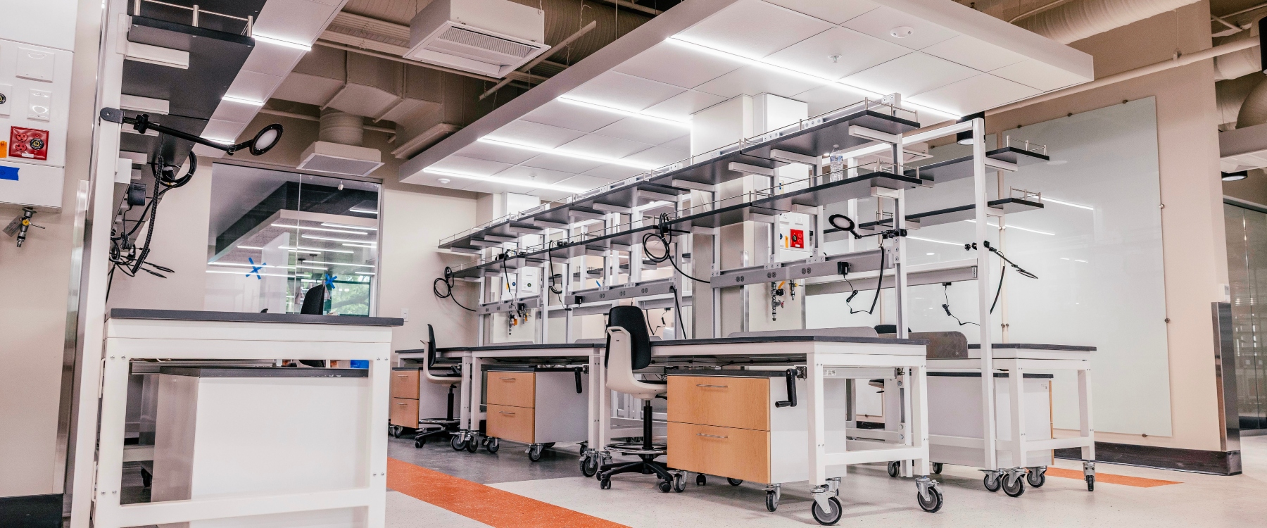 New laboratory in Leonard Hall