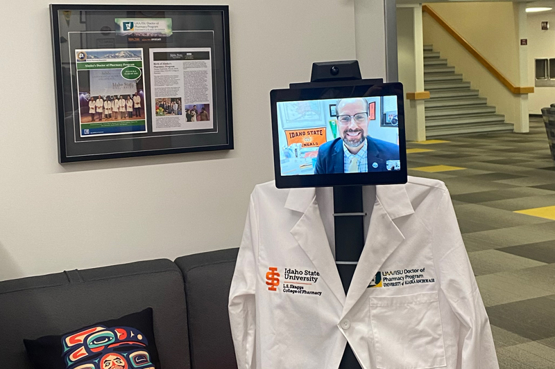 College of Pharmacy Dean Wadsworth using the Telepresence Robot